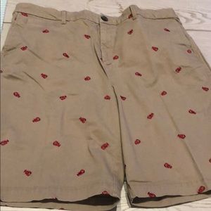 Like new, adorable khaki shorts with red lobsters